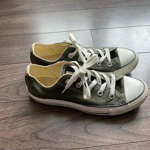 Converse Sneakers / Army Green